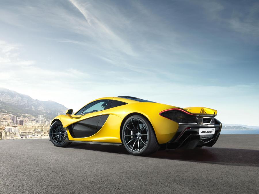  McLaren P1 2013 года  (фото 10 из 49)